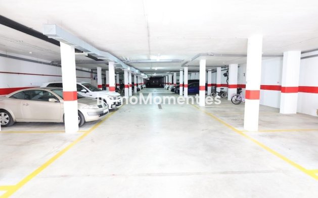 Wiederverkauf - Villa - Orihuela - La Zenia