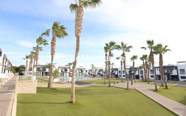 Wiederverkauf - Villa - Orihuela - La Zenia