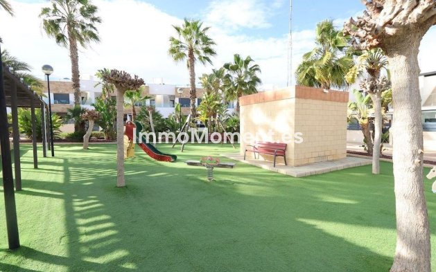 Bestaande woning - Geschakelde woning - Orihuela - Los Dolses