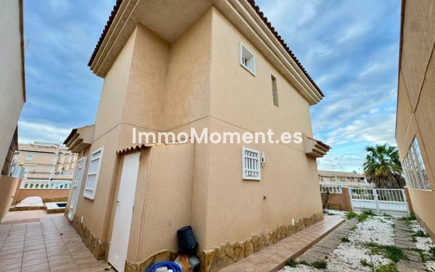 Wiederverkauf - Villa - Torrevieja - Torrevieja Centro