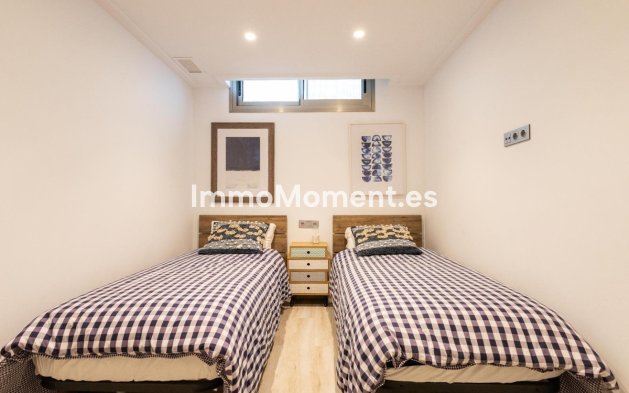 Revente - Villa - Orihuela - Orihuela Costa