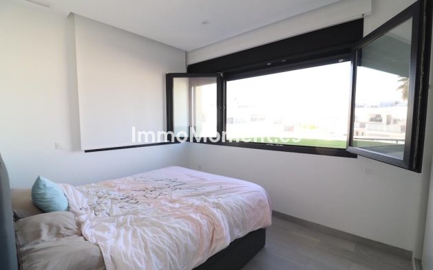 Resale - Villa - Orihuela - Lomas de Cabo Roig