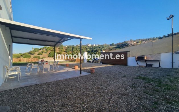 Reventa - Casa de campo - Interior  - Coín