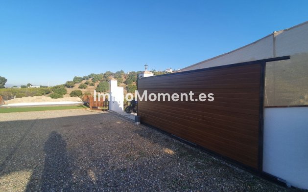 Reventa - Casa de campo - Interior  - Coín