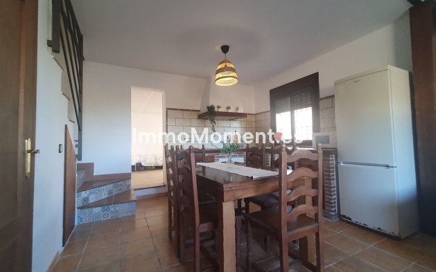 Reventa - Casa de campo - Interior  - Coín