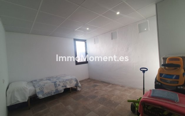 Reventa - Casa de campo - Interior  - Coín