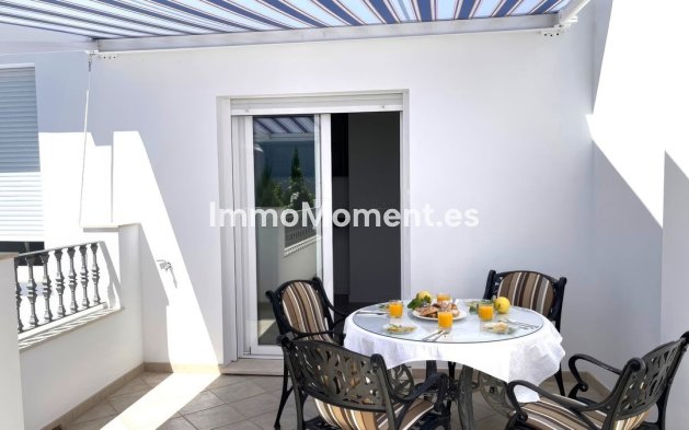 Bestaande woning - Geschakelde woning - Binnenland  - Alhaurín el Grande Centro