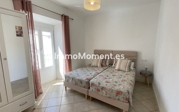 Bestaande woning - Geschakelde woning - Binnenland  - Alhaurín el Grande Centro