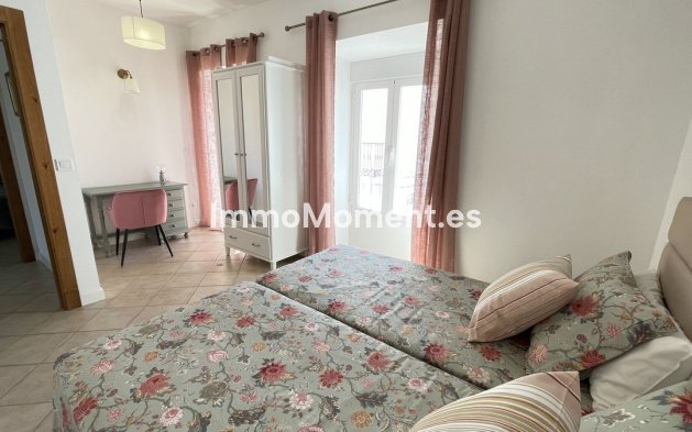 Bestaande woning - Geschakelde woning - Binnenland  - Alhaurín el Grande Centro