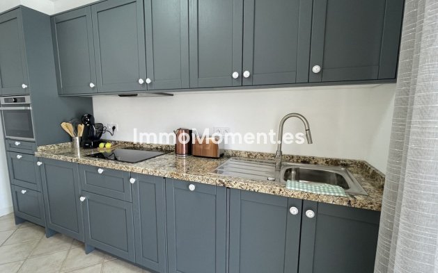 Bestaande woning - Geschakelde woning - Binnenland  - Alhaurín el Grande Centro