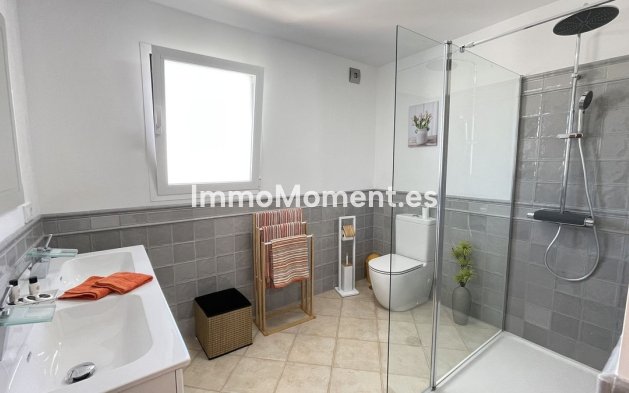 Bestaande woning - Geschakelde woning - Binnenland  - Alhaurín el Grande Centro