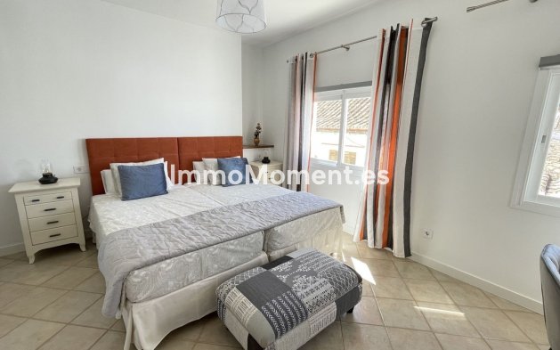 Bestaande woning - Geschakelde woning - Binnenland  - Alhaurín el Grande Centro