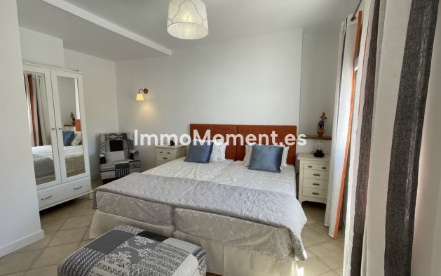 Bestaande woning - Geschakelde woning - Binnenland  - Alhaurín el Grande Centro