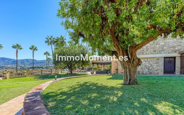 Wiederverkauf - Landhaus -   Inländisch - Alhaurín de la Torre