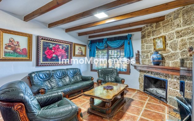 Wiederverkauf - Landhaus -   Inländisch - Alhaurín de la Torre