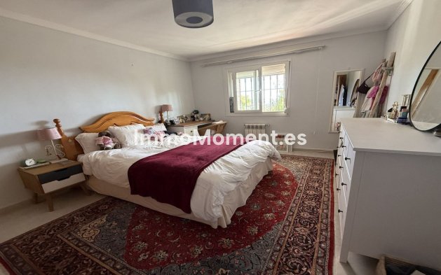 Wiederverkauf - Landhaus -   Inländisch - Alhaurín de la Torre