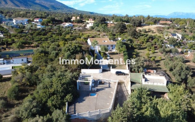 Wiederverkauf - Landhaus -   Inländisch - Alhaurín de la Torre