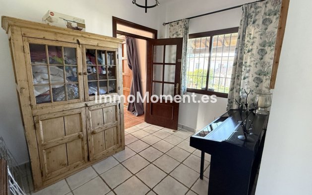 Bestaande woning - Villa - Binnenland  - Alhaurín el Grande Centro