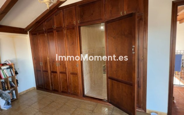 Bestaande woning - Villa - Binnenland  - Alhaurín el Grande Centro