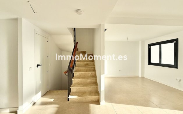 Wiederverkauf - Reihenhaus - Estepona  - Atalaya