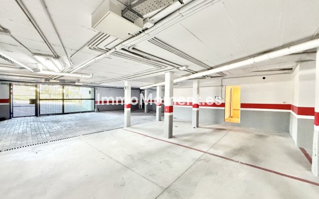 Wiederverkauf - Reihenhaus - Estepona  - Atalaya