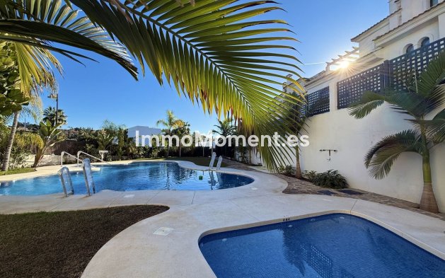 Wiederverkauf - Reihenhaus - Estepona  - Atalaya