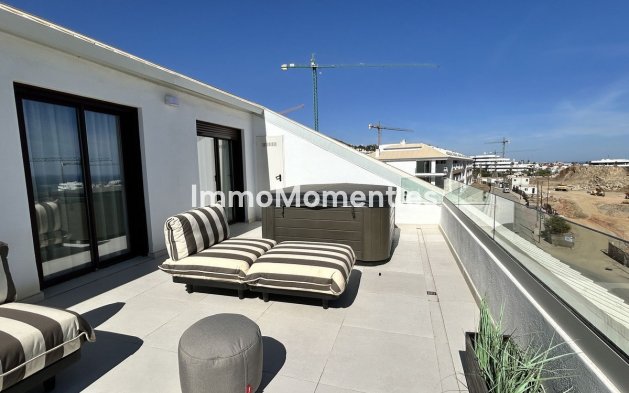 Resale - Apartment - Fuengirola - Fuengirola Centro