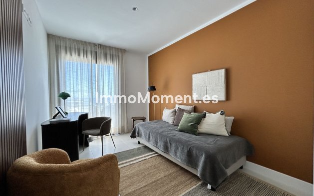 Resale - Apartment - Fuengirola - Fuengirola Centro