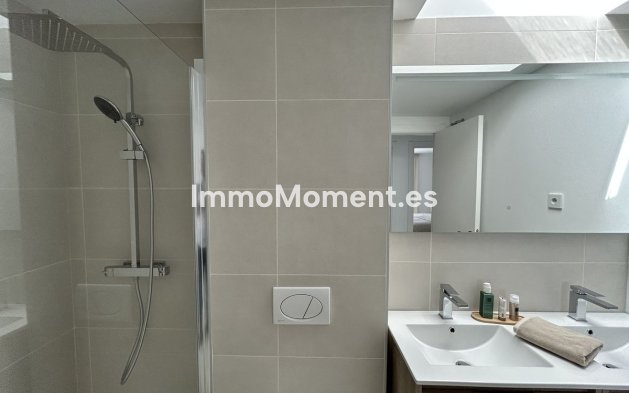 Resale - Apartment - Fuengirola - Fuengirola Centro