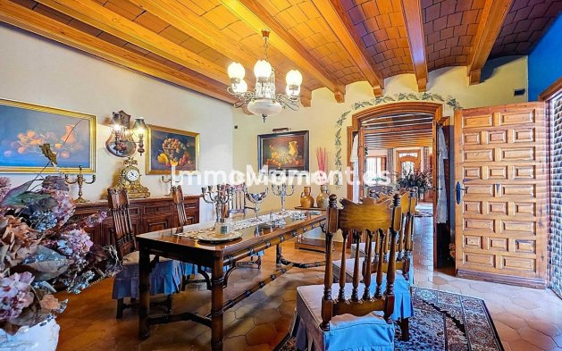 Resale - Villa - Elda - Elda Centro