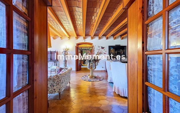 Resale - Villa - Elda - Elda Centro