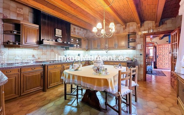 Resale - Villa - Elda - Elda Centro