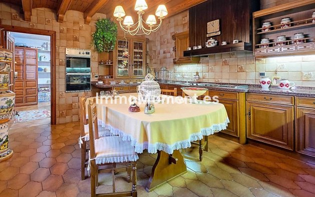 Resale - Villa - Elda - Elda Centro