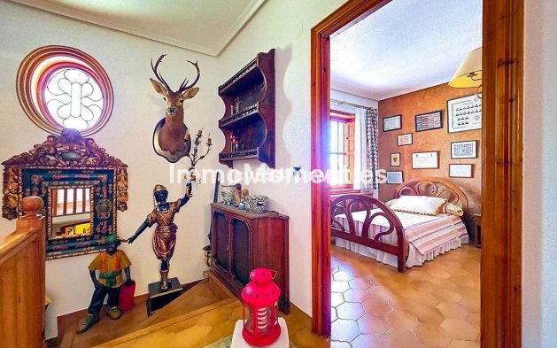 Resale - Villa - Elda - Elda Centro