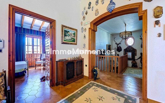 Resale - Villa - Elda - Elda Centro