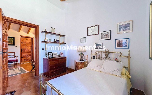 Resale - Villa - Elda - Elda Centro