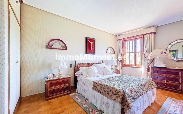 Resale - Villa - Elda - Elda Centro