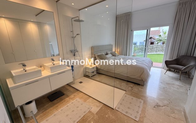 Resale - Apartment - Benahavís - Benahavís Centro