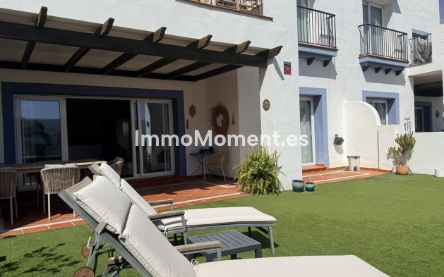 Resale - Apartment - Benahavís - Benahavís Centro