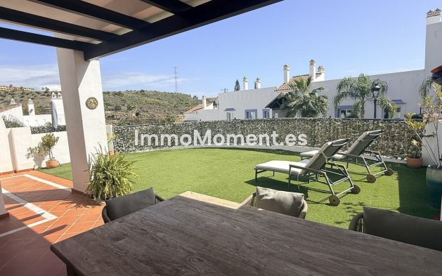 Resale - Apartment - Benahavís - Benahavís Centro