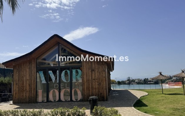 Resale - Apartment - Benahavís - Benahavís Centro