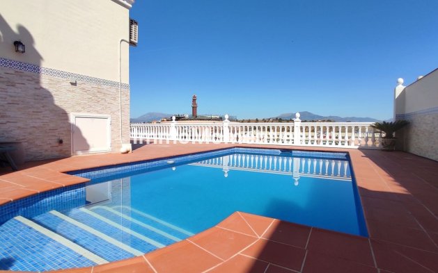 Revente - Villa - Intérieur                       - Coín