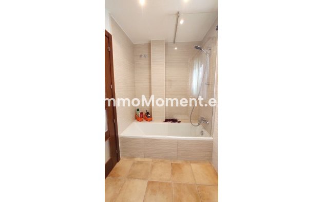 Revente - Villa - Intérieur                       - Coín