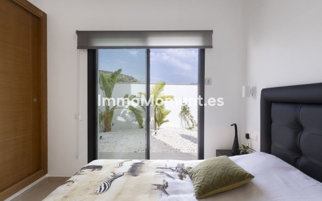 Revente - Villa - Intérieur                       - Coín