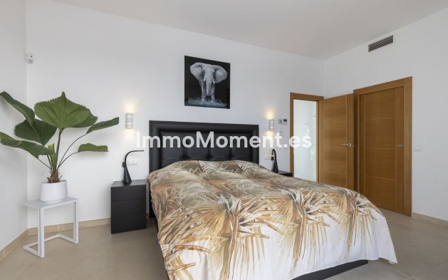 Revente - Villa - Intérieur                       - Coín