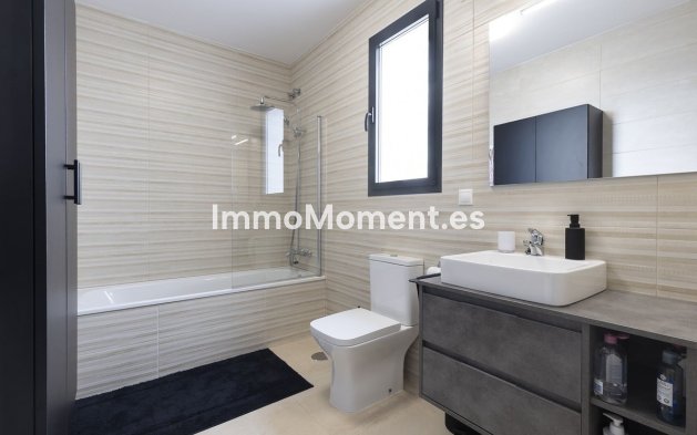 Revente - Villa - Intérieur                       - Coín