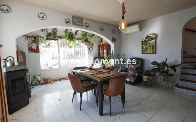 Resale - Villa - Calpe - Calpe Centro