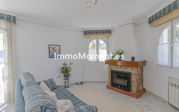 Resale - Villa - Calpe - Calpe Centro