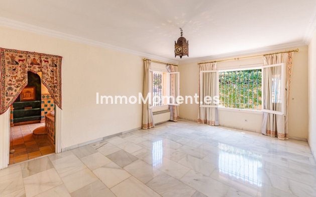 Wiederverkauf - Villa - Estepona  - New Golden Mile