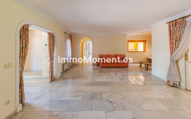 Wiederverkauf - Villa - Estepona  - New Golden Mile